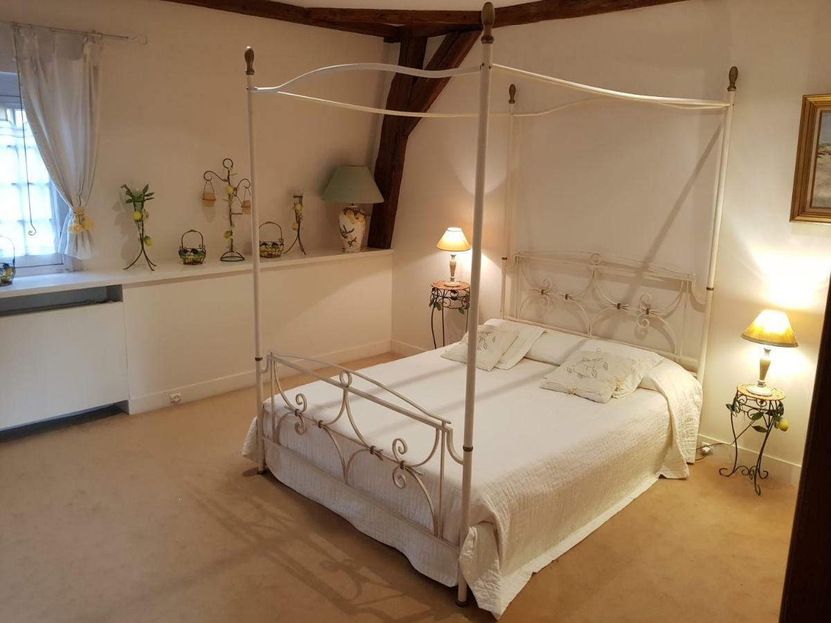 Le Prieure De Vernelle Villa Grégy-sur-Yerres Exteriör bild
