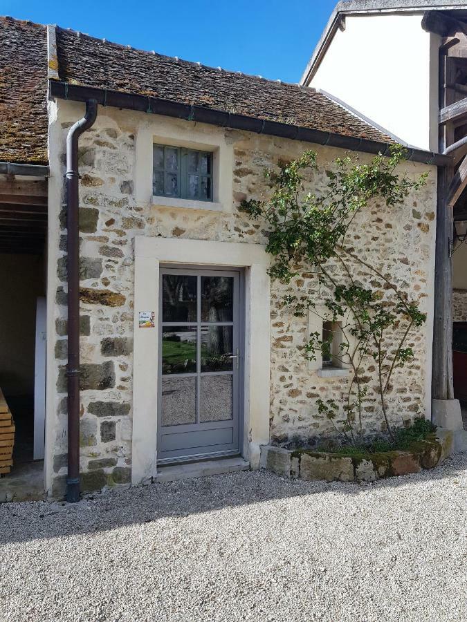 Le Prieure De Vernelle Villa Grégy-sur-Yerres Exteriör bild