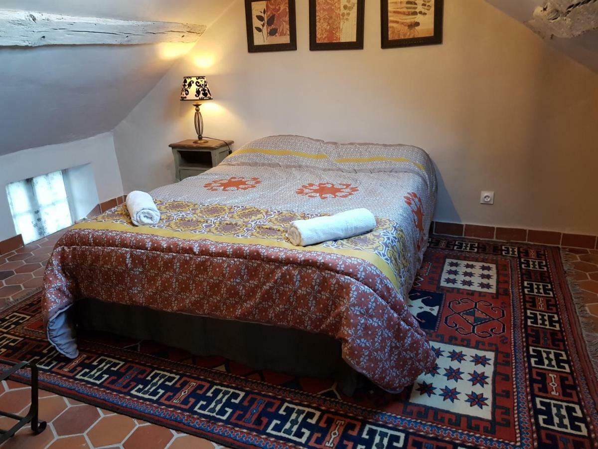 Le Prieure De Vernelle Villa Grégy-sur-Yerres Exteriör bild