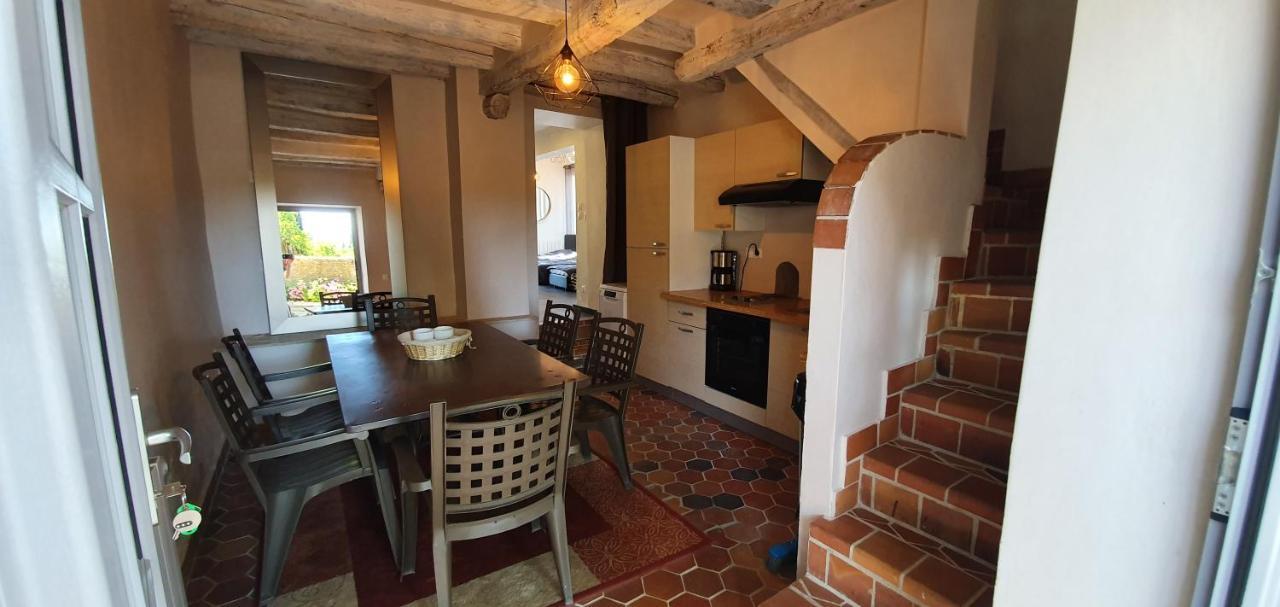 Le Prieure De Vernelle Villa Grégy-sur-Yerres Exteriör bild