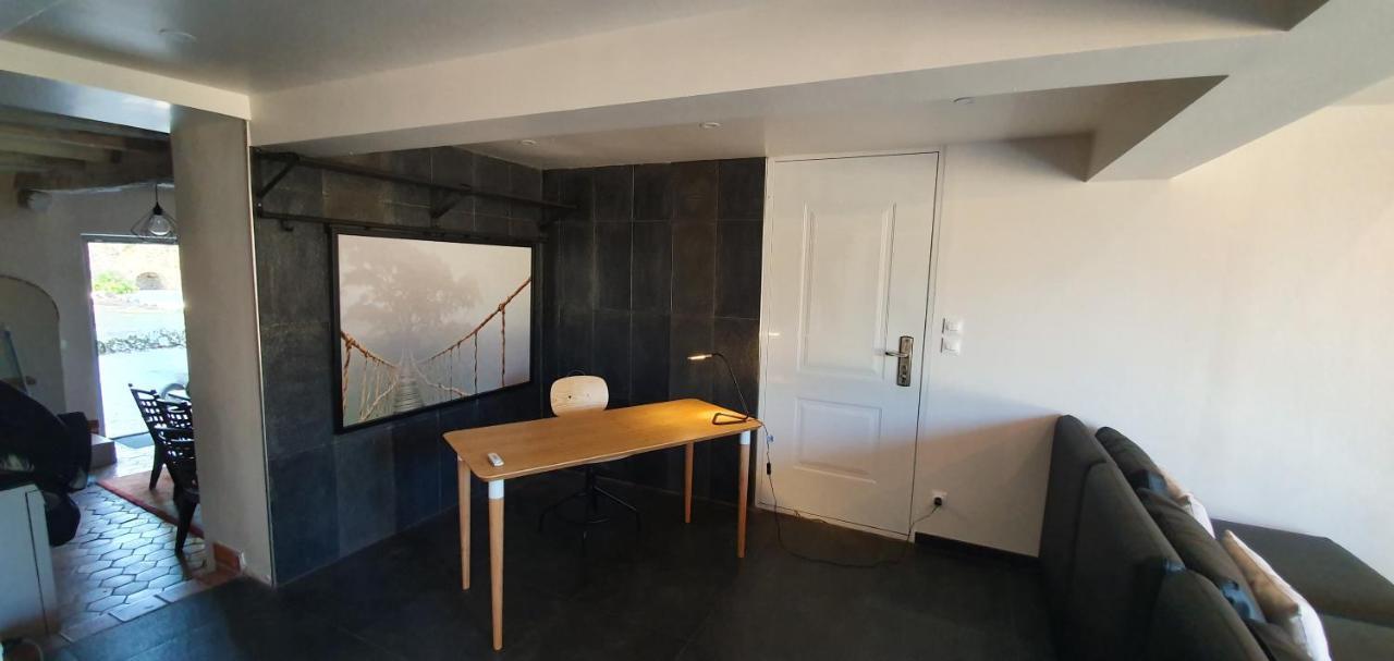 Le Prieure De Vernelle Villa Grégy-sur-Yerres Exteriör bild